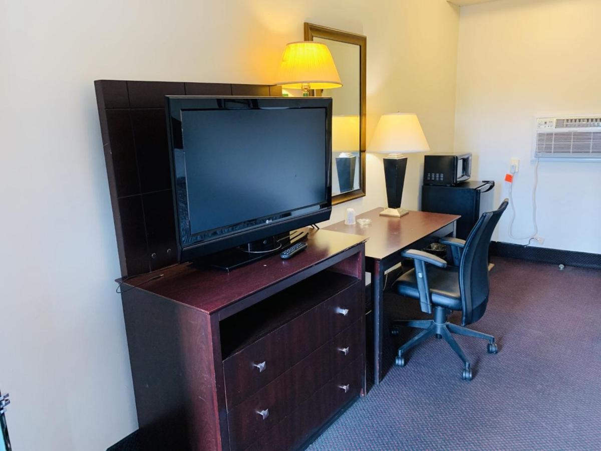 Express Inn Lakehurst Екстериор снимка